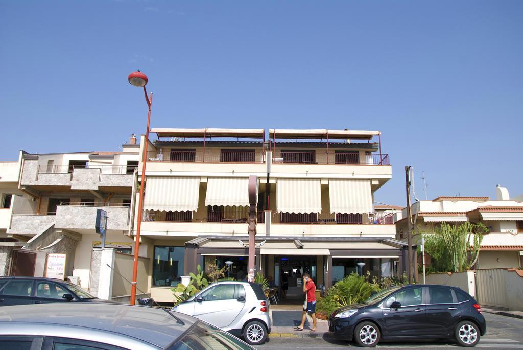 B&B La Sirena Santa Teresa Di Riva Exterior photo