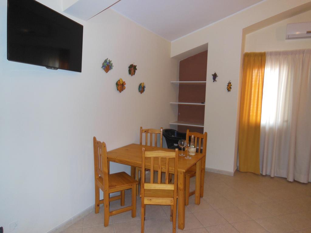 B&B La Sirena Santa Teresa Di Riva Room photo